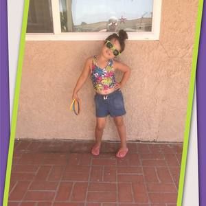 Meet your Posher, Candice